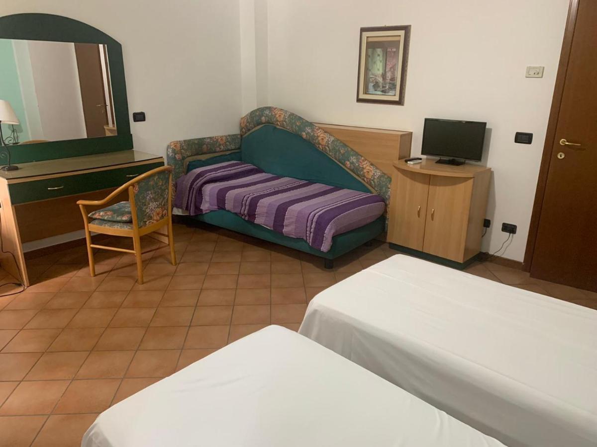Affittacamere Mameli Verona Esterno foto